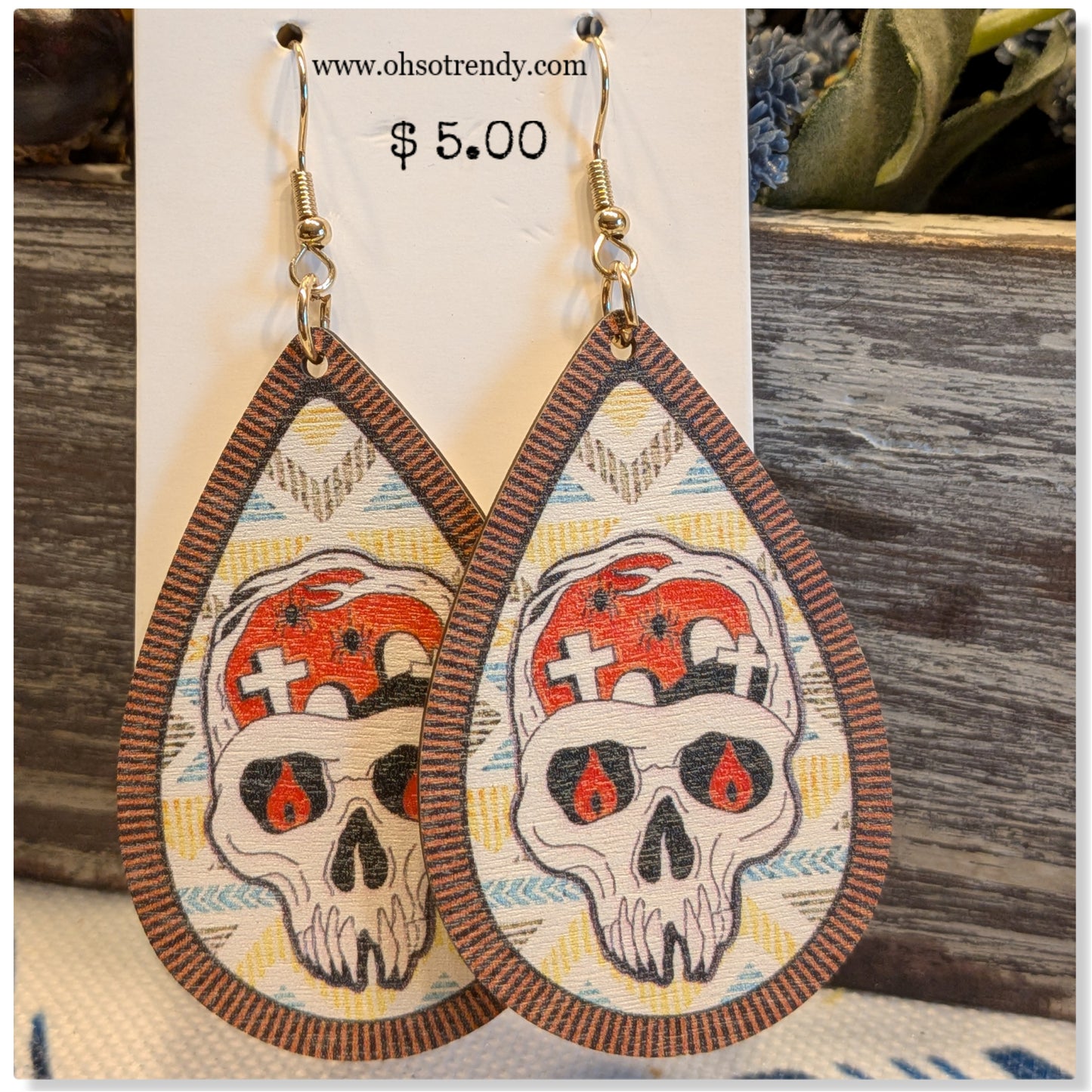SKULL EARRINGS