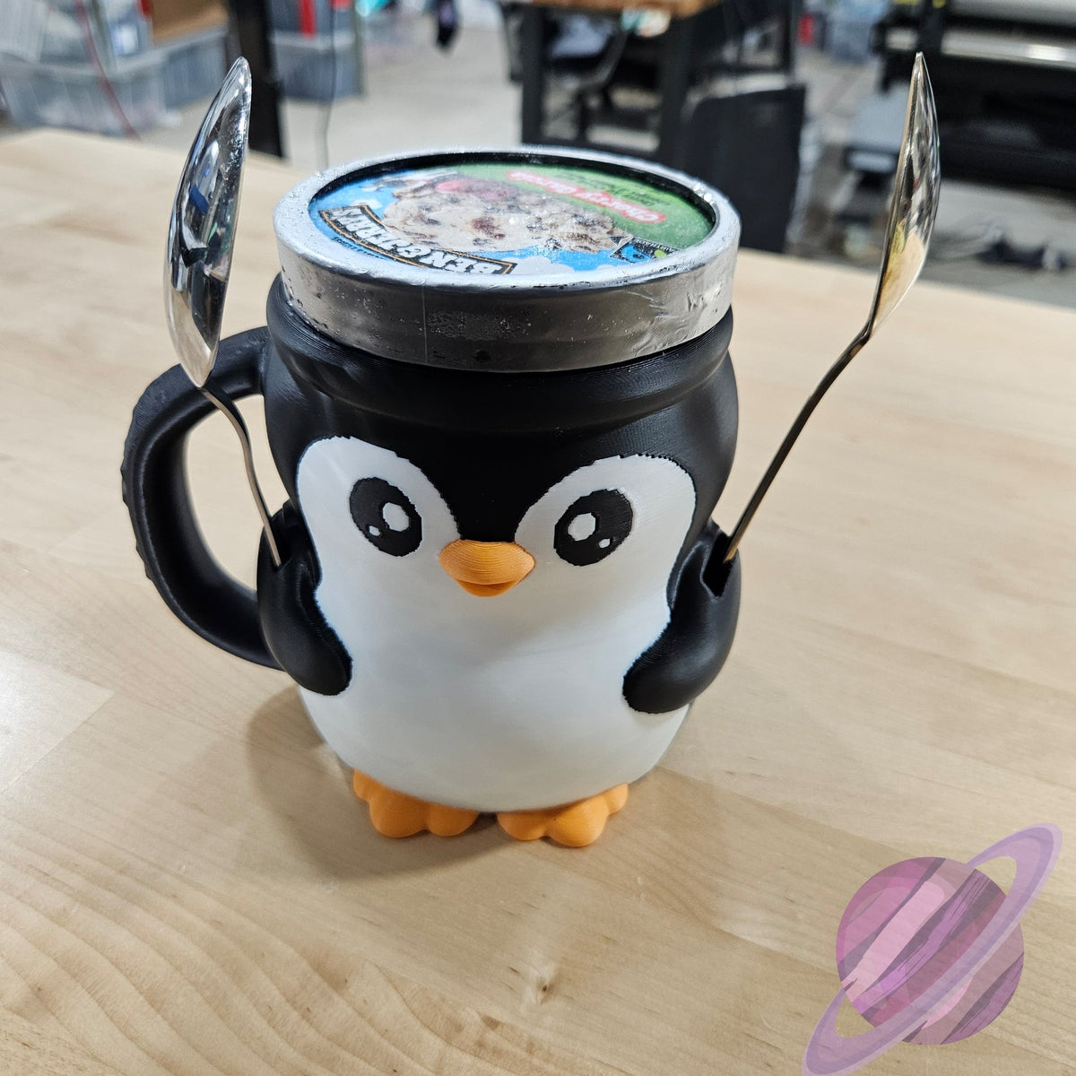 PEBBLE THE PENGUIN- 3D PRINTED ICE CREAM PINT HOLDER