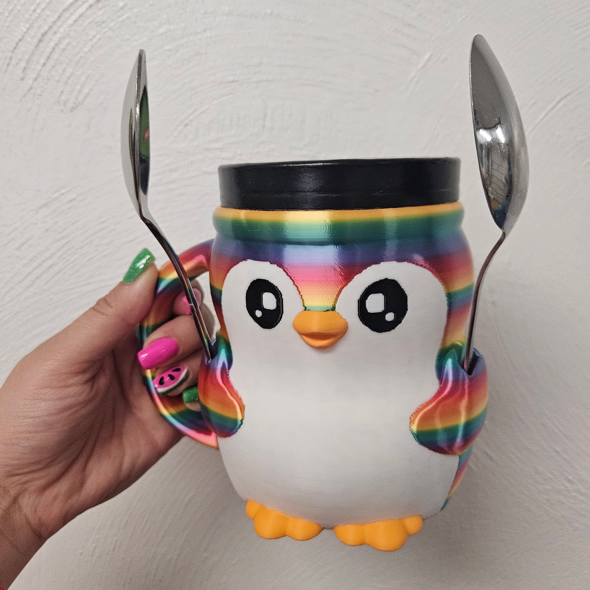 PEBBLE THE PENGUIN- 3D PRINTED ICE CREAM PINT HOLDER