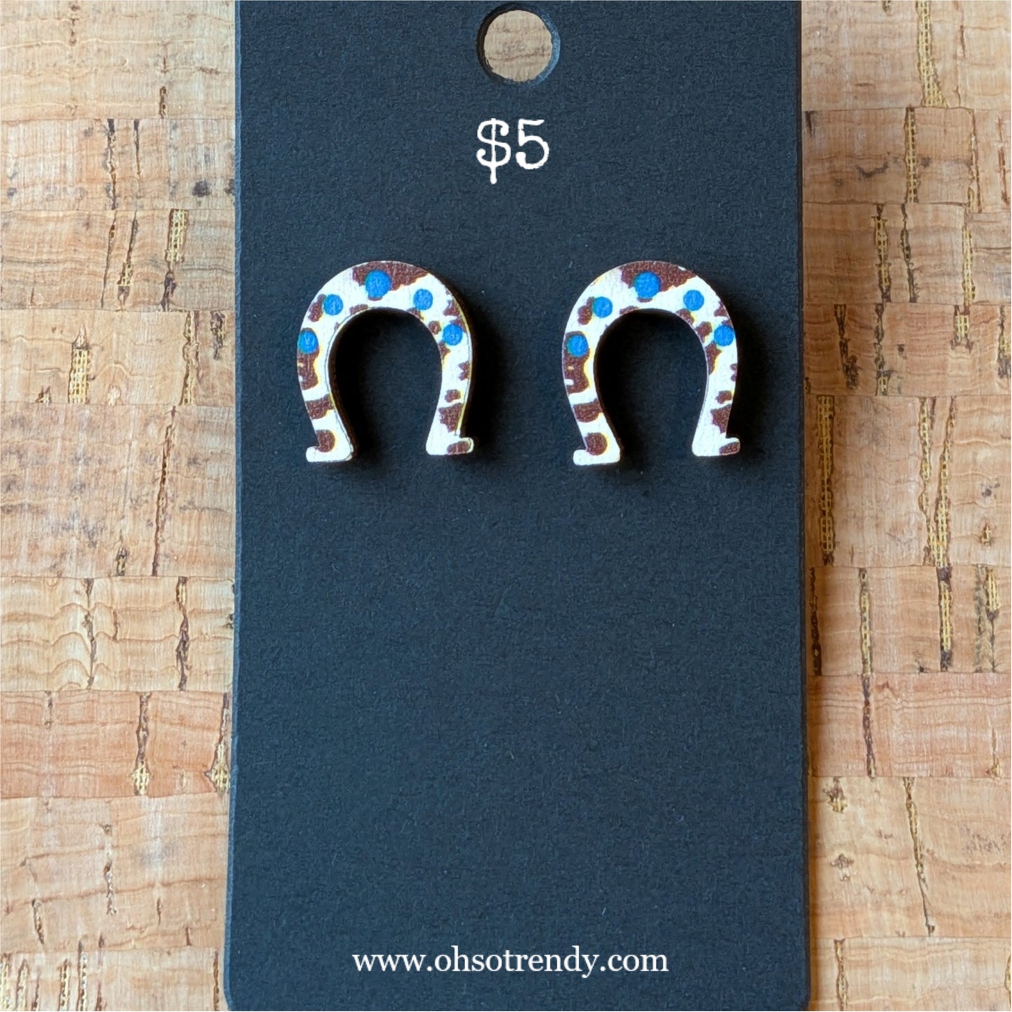 HORSESHOE EARRINGS