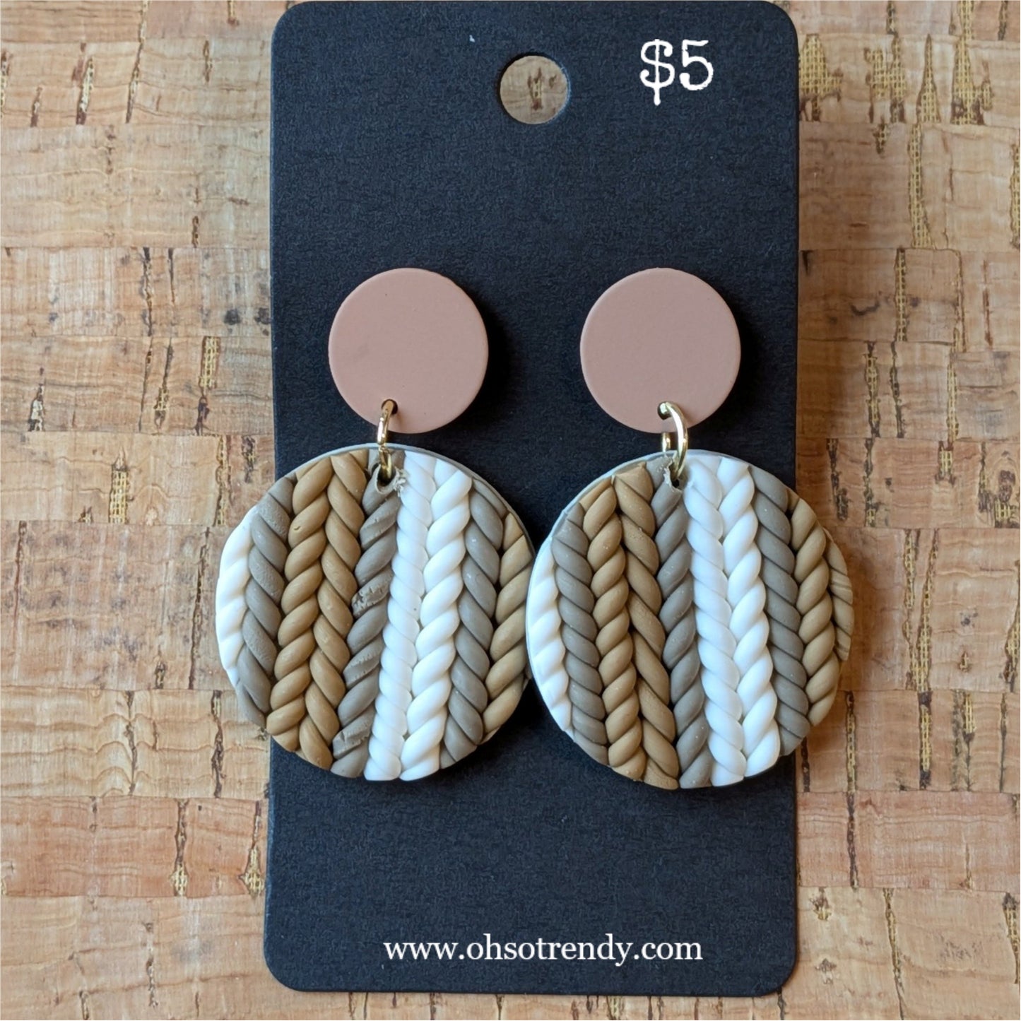 DROP EARRINGS