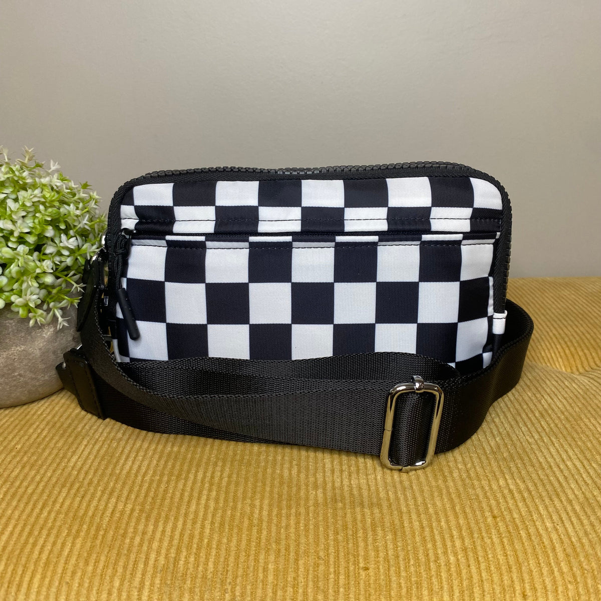 Remi - Nylon Crossbody Checkered