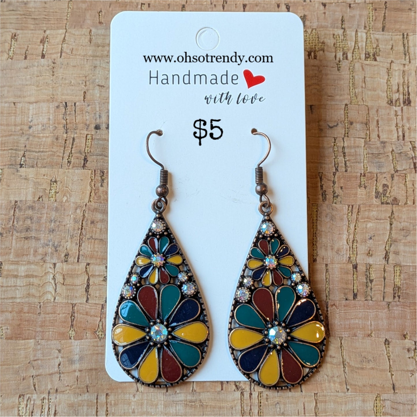 DROP EARRINGS