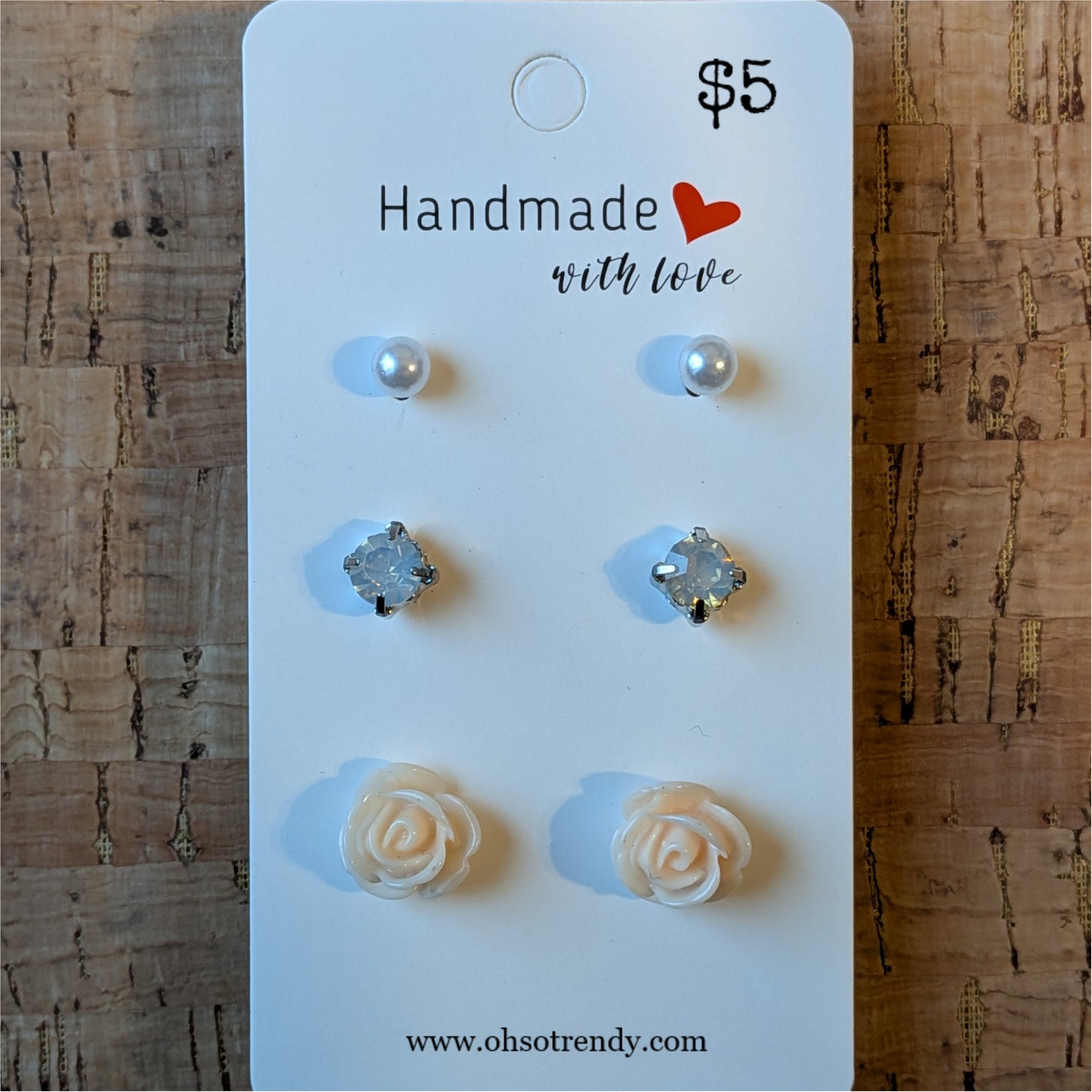 3 PAIRS OF EARRINGS