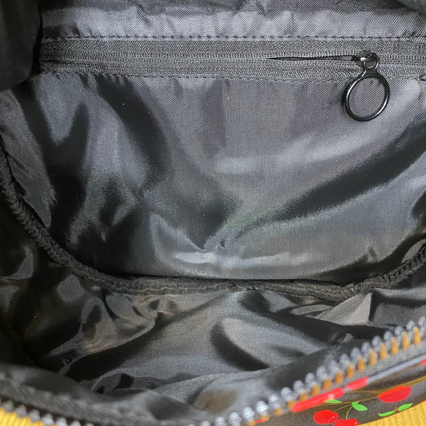 Roni - Nylon Crossbody - Cherry