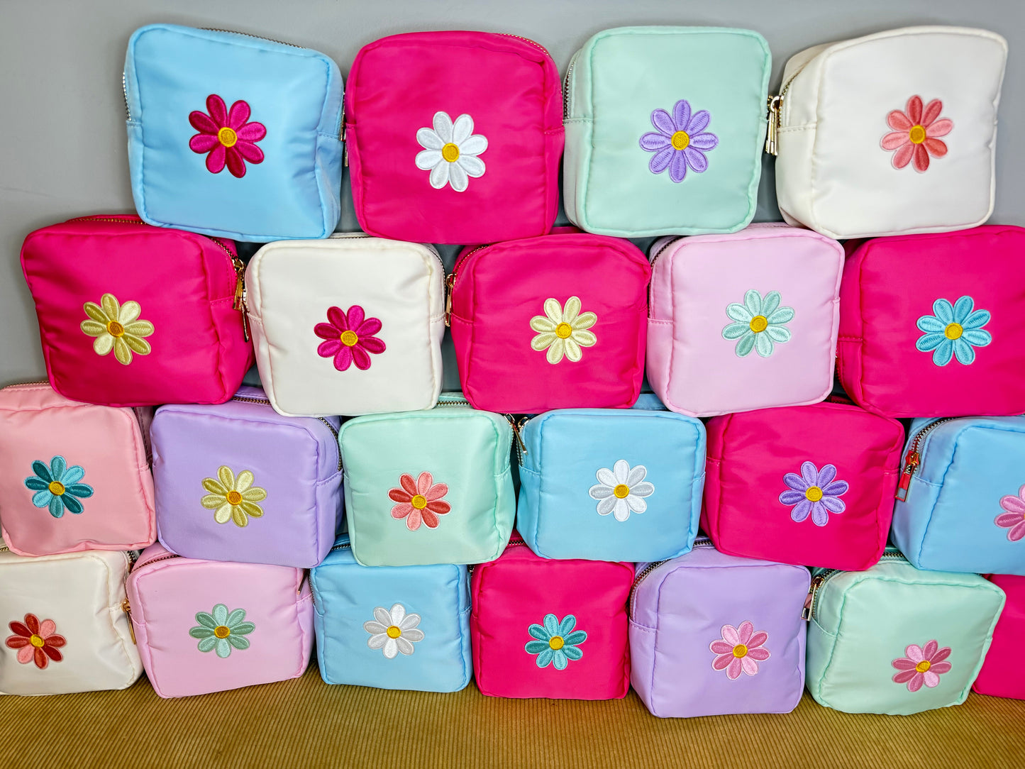 The Daisy - Square Pouch- PREORDER