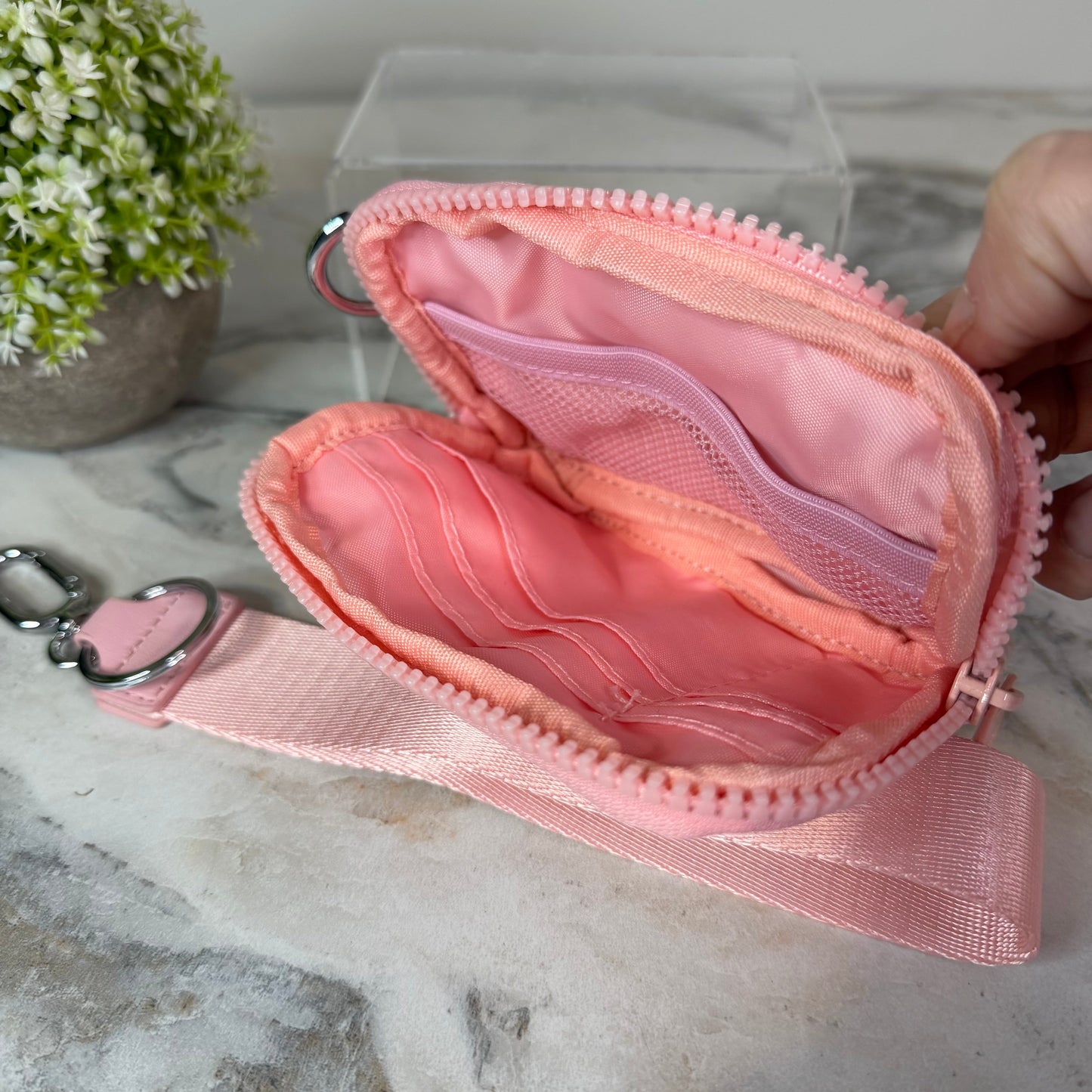 Rue - Nylon Wristlet Wallet - Pink Strawberry Daisy