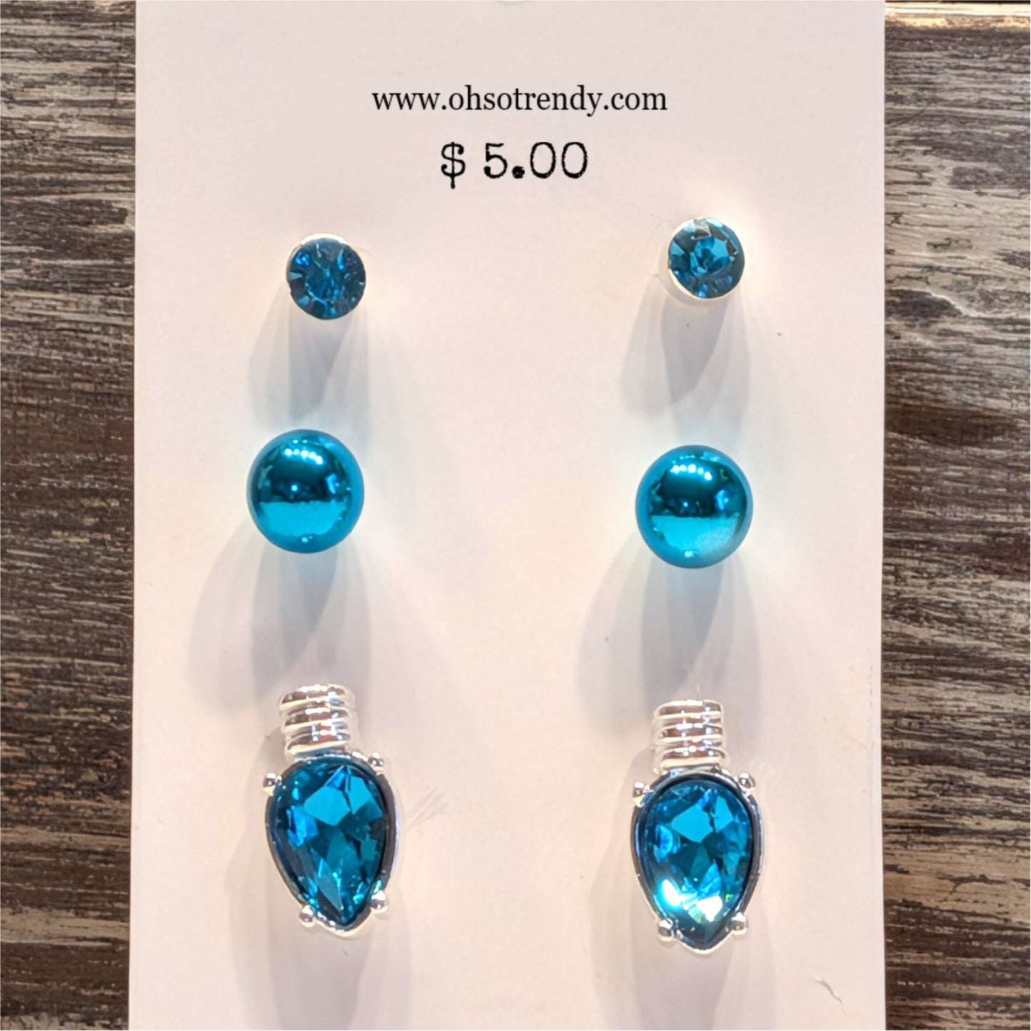 3 PAIR OF HOLIDAY EARRINGS