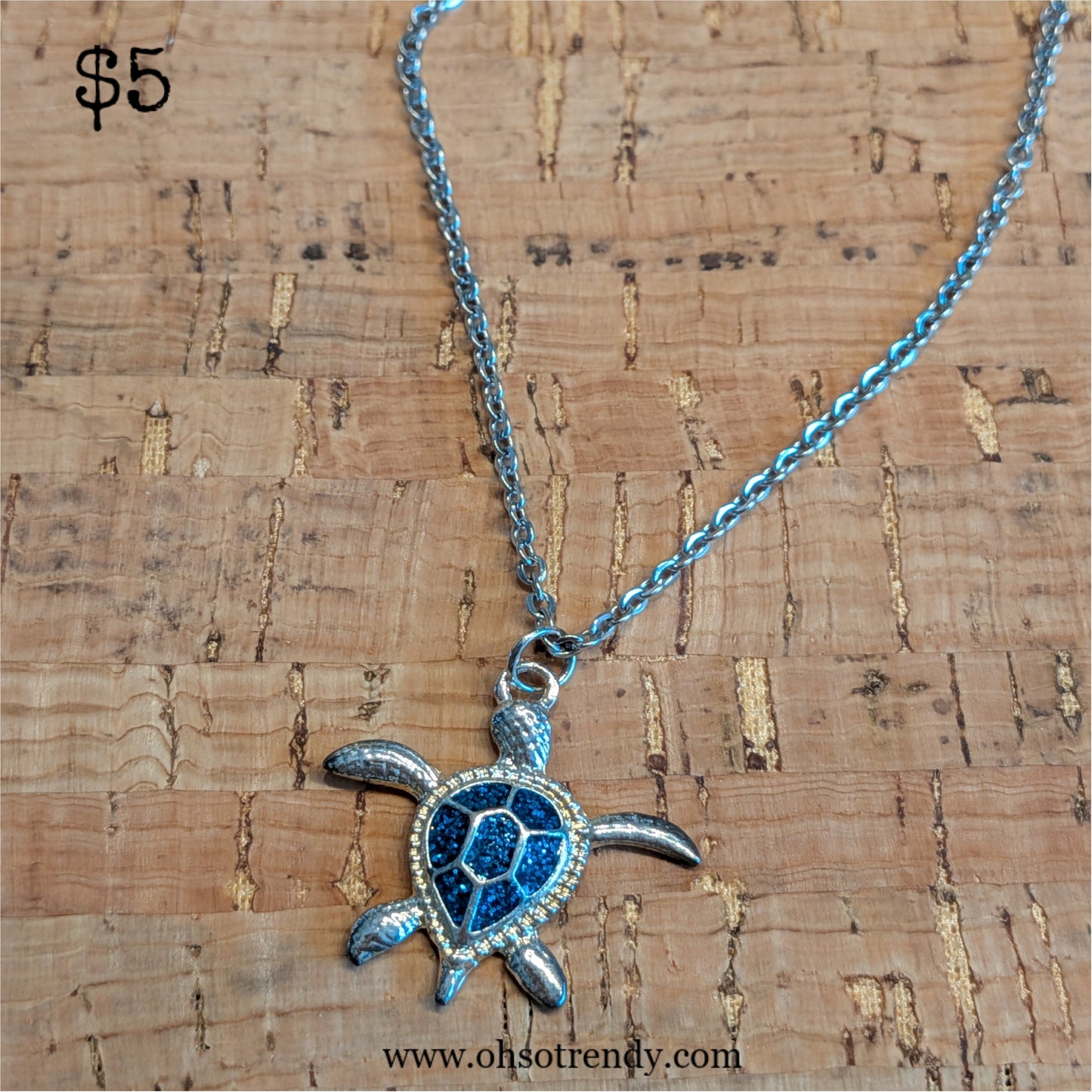 SEA TURTLE NECKLACE