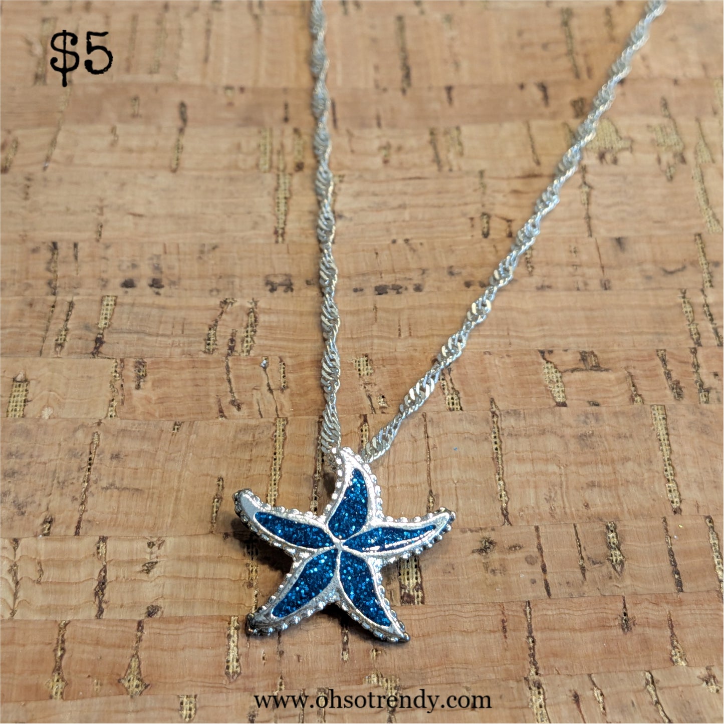 STARFISH NECKLACE