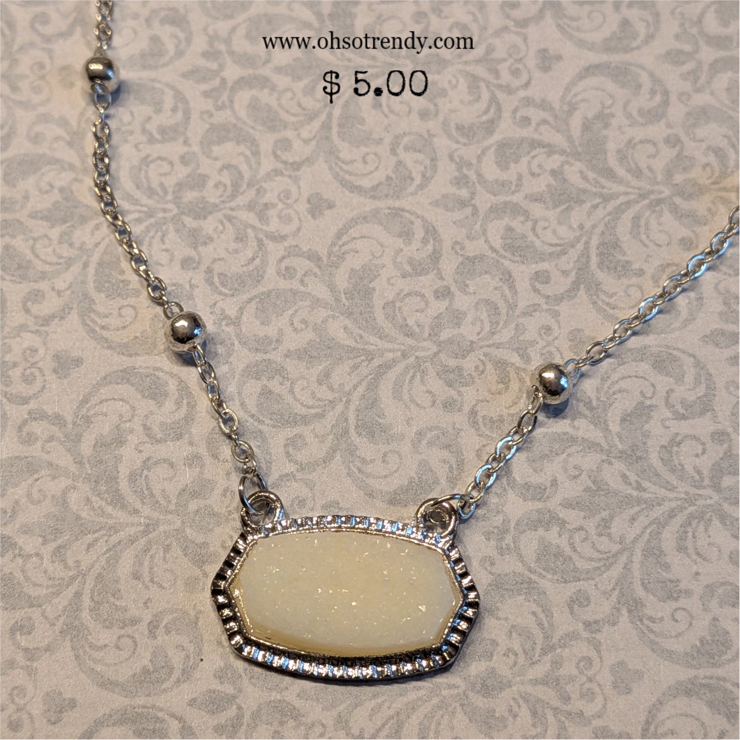 DRUZY NECKLACE