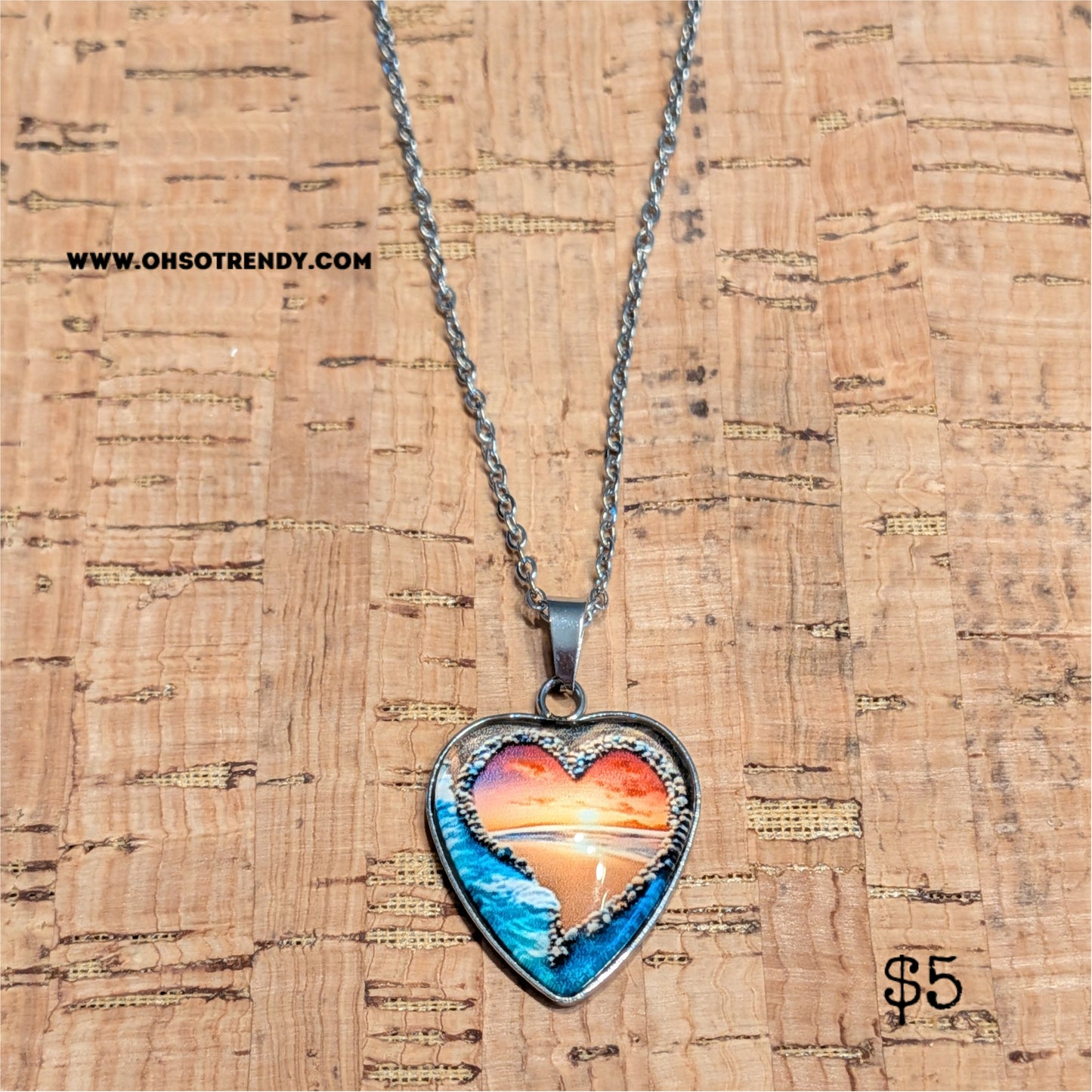 BEACH HEART NECKLACE