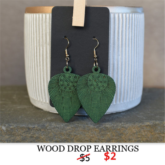 WOOD DROP EARRINGS