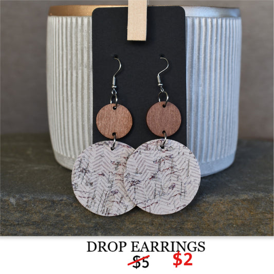 DROP EARRINGS