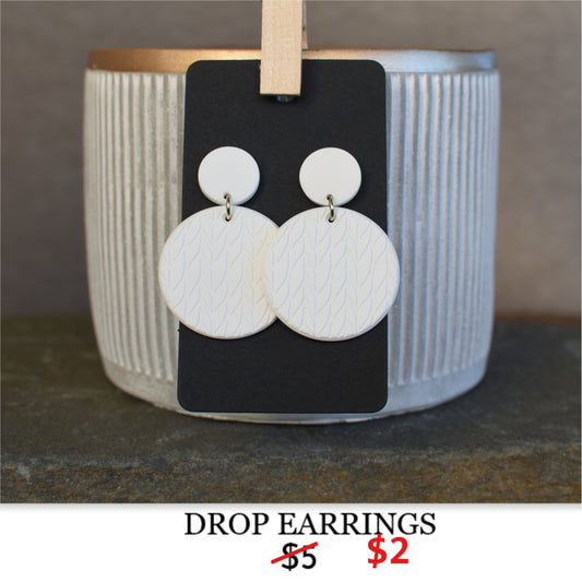 DROP EARRINGS