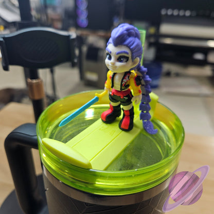 HUNTER GIRL-3D PRINTED STRAW BUDDY