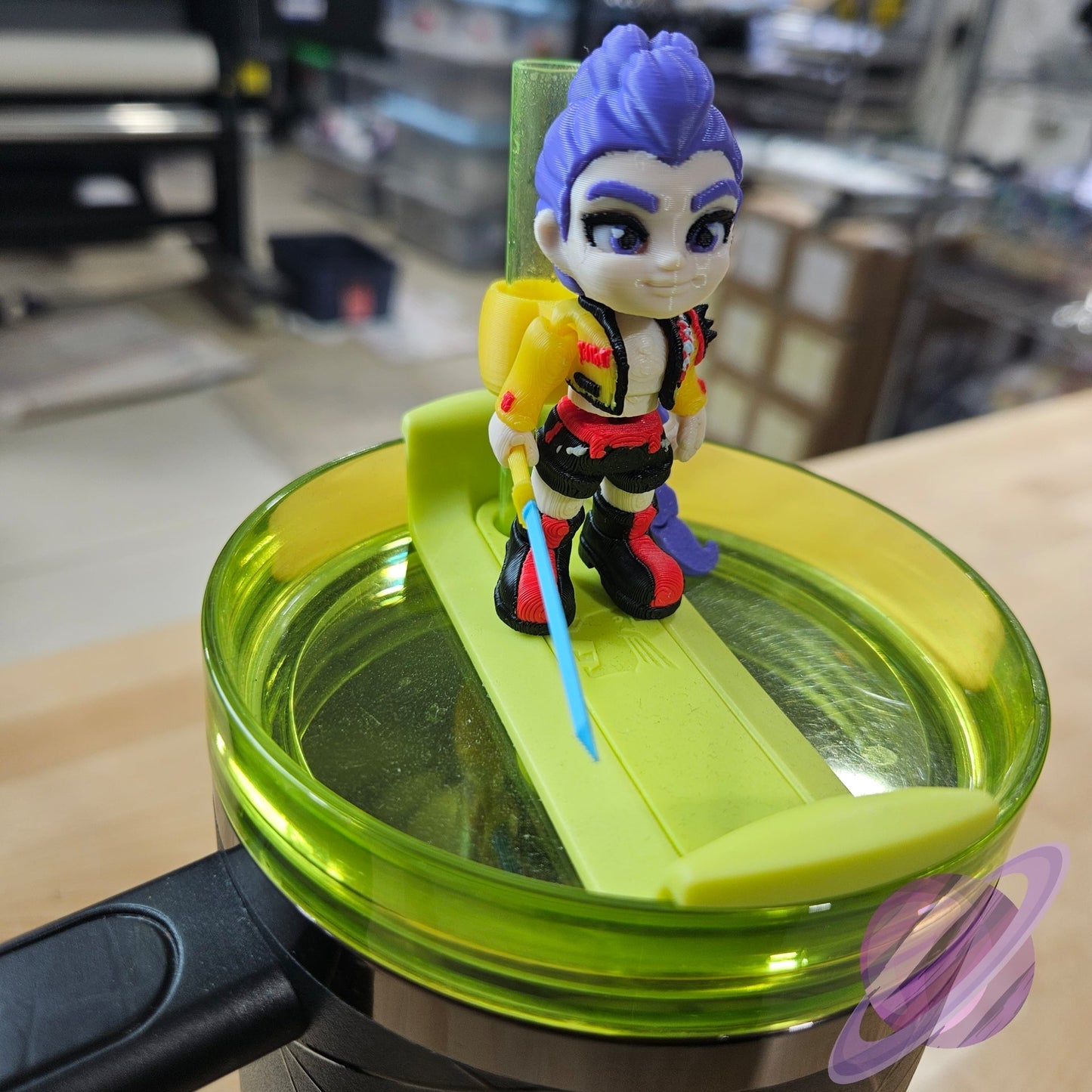 HUNTER GIRL-3D PRINTED STRAW BUDDY