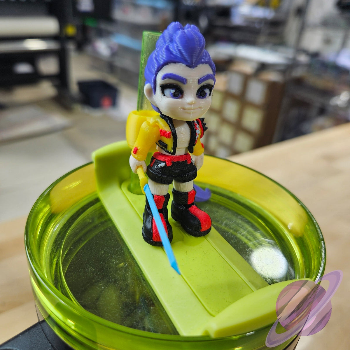 HUNTER GIRL-3D PRINTED STRAW BUDDY
