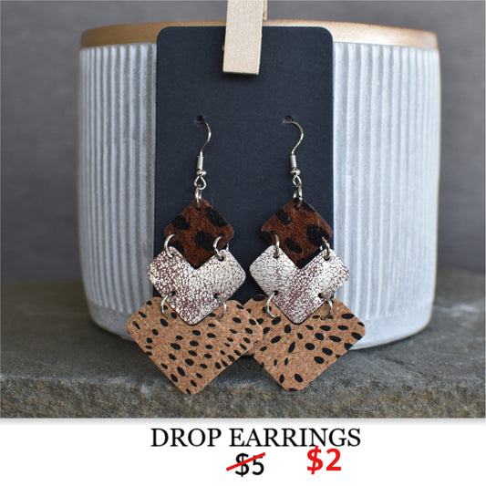 DROP EARRINGS