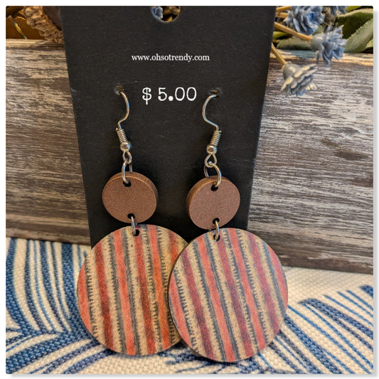 HOLIDAY DROP EARRINGS
