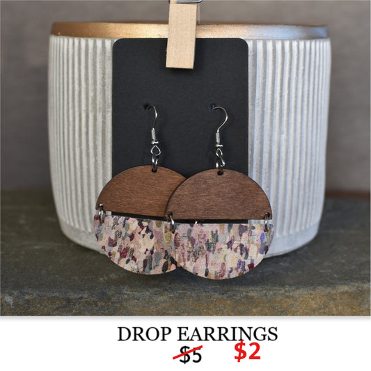 DROP EARRINGS