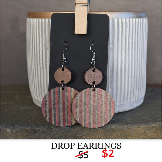 DROP EARRINGS