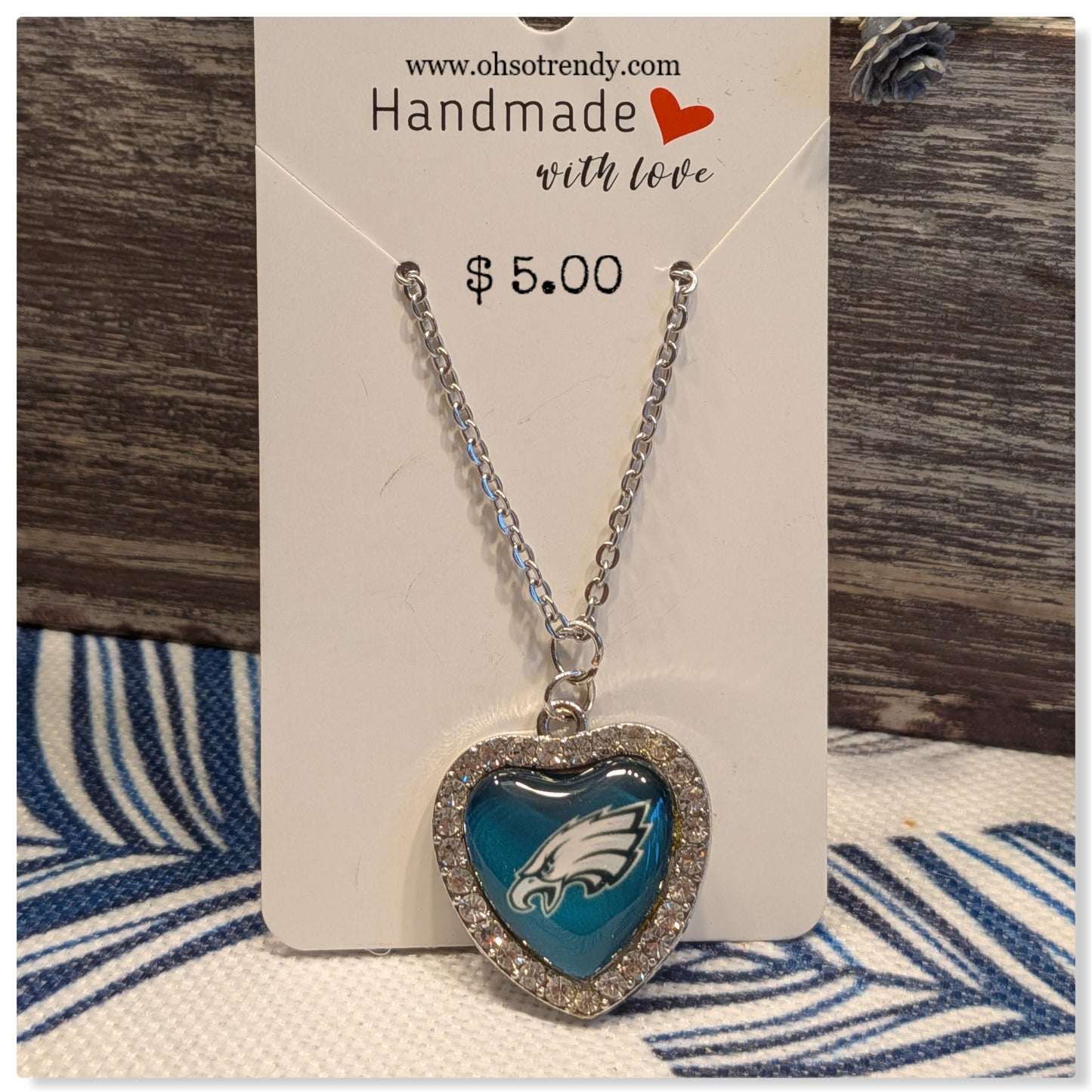 NFL PHILADELPHIA EAGLES NECKLACE