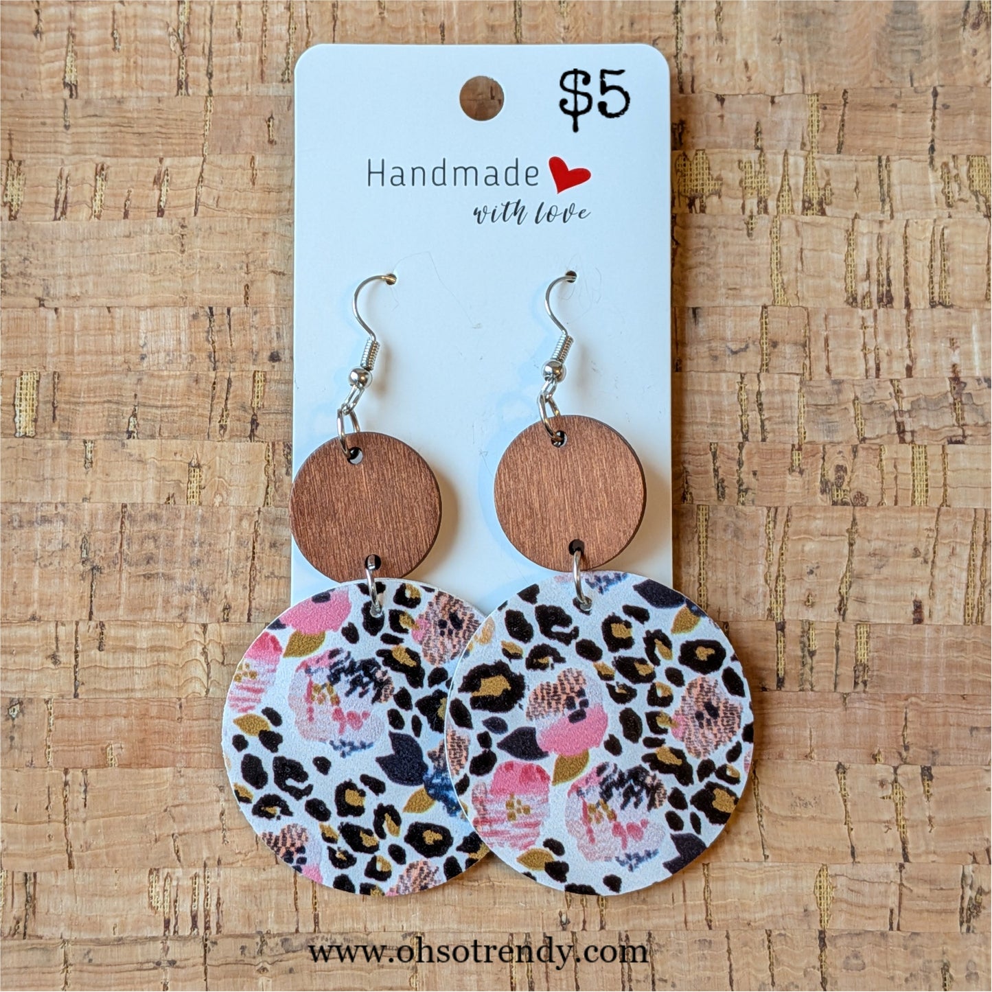 DROP EARRINGS