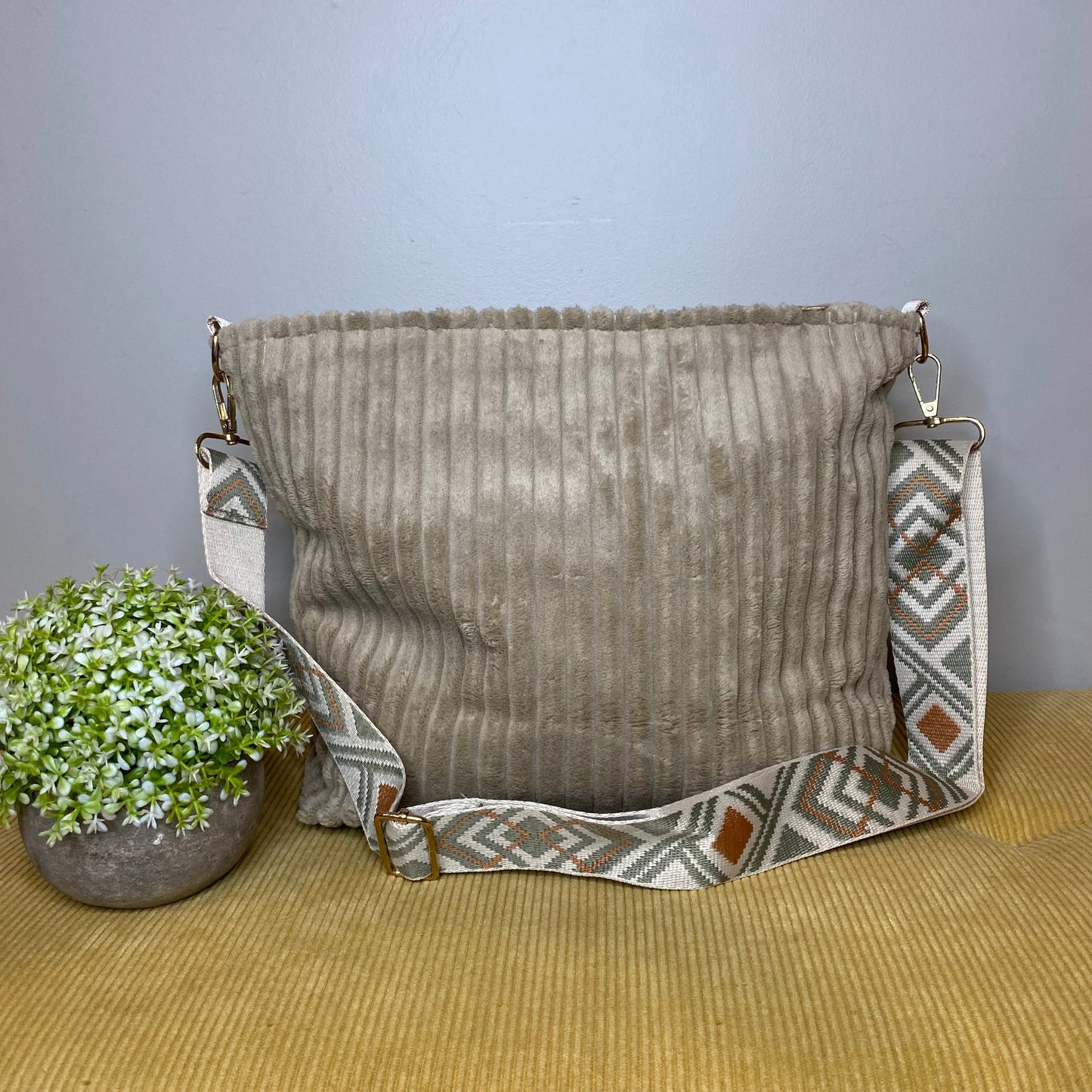 Willow - Corduroy Shopper Purse