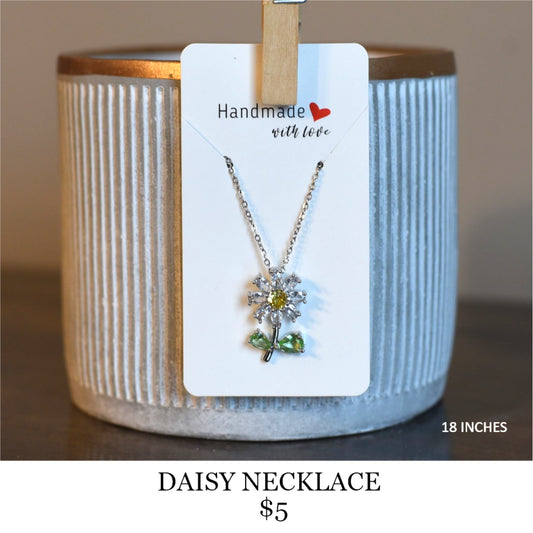 DAISY NECKLACE