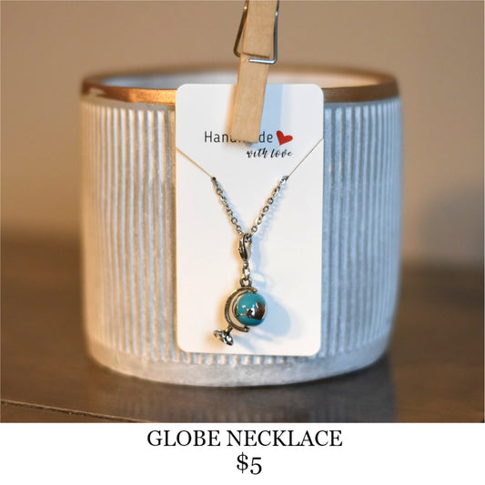 GLOBE NECKLACE
