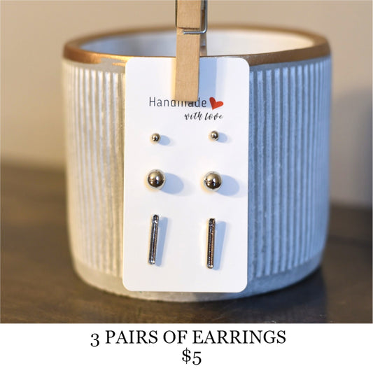3 PAIRS OF EARRINGS