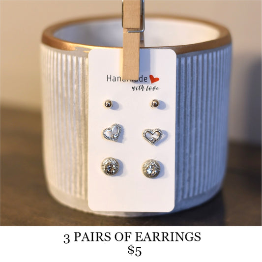 3 PAIRS OF EARRINGS