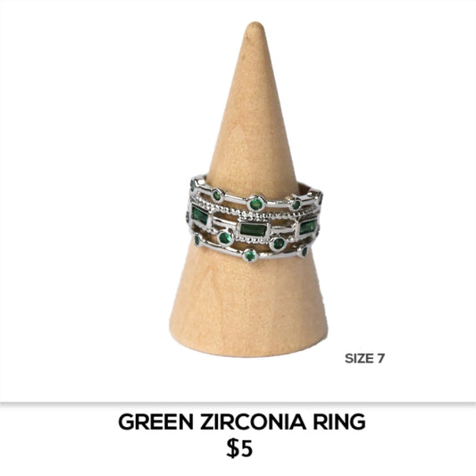 GREEN ZIRCONIA RING