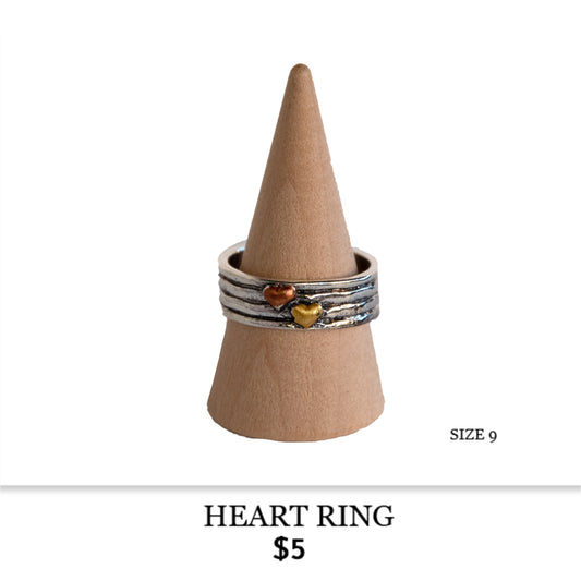 HEART RING