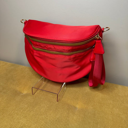 The Roni Nylon Crossbody - Solid Red
