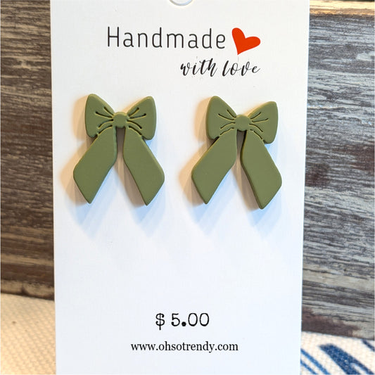 BOW EARRINGS