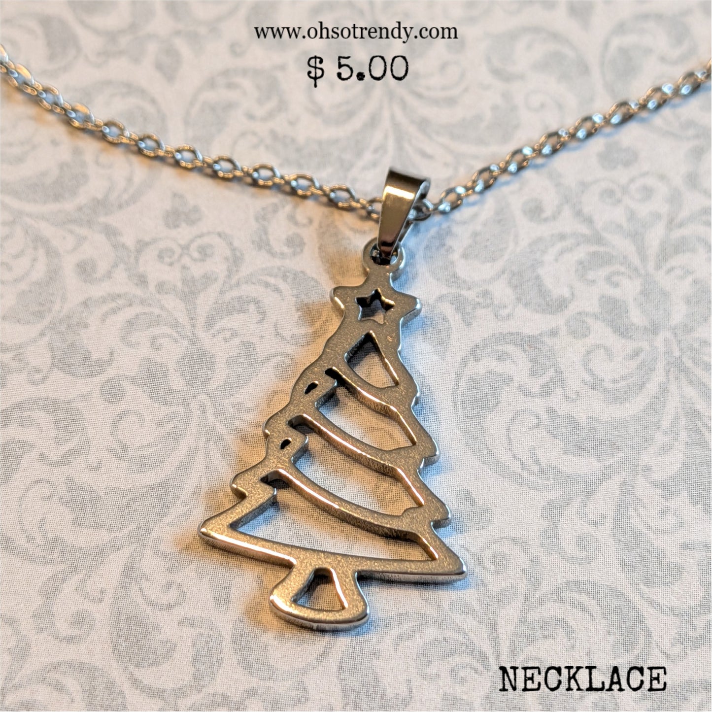 CHRISTMAS TREE NECKLACE