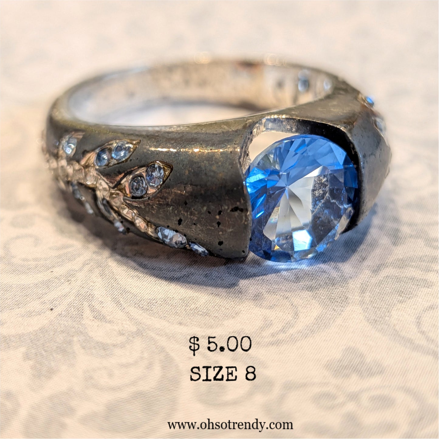 BLUE ZIRCON RING