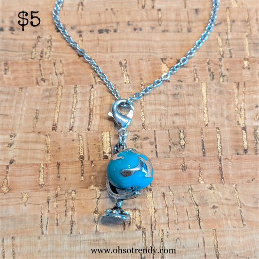 EARTH NECKLACE