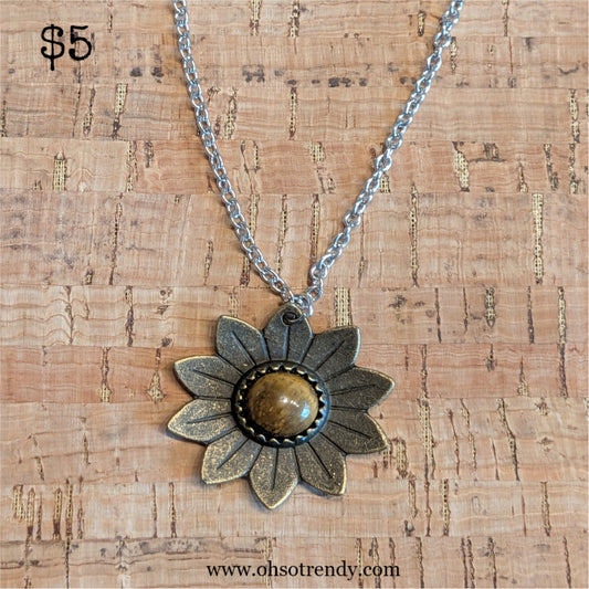 SUNFLOWER NECKLACE