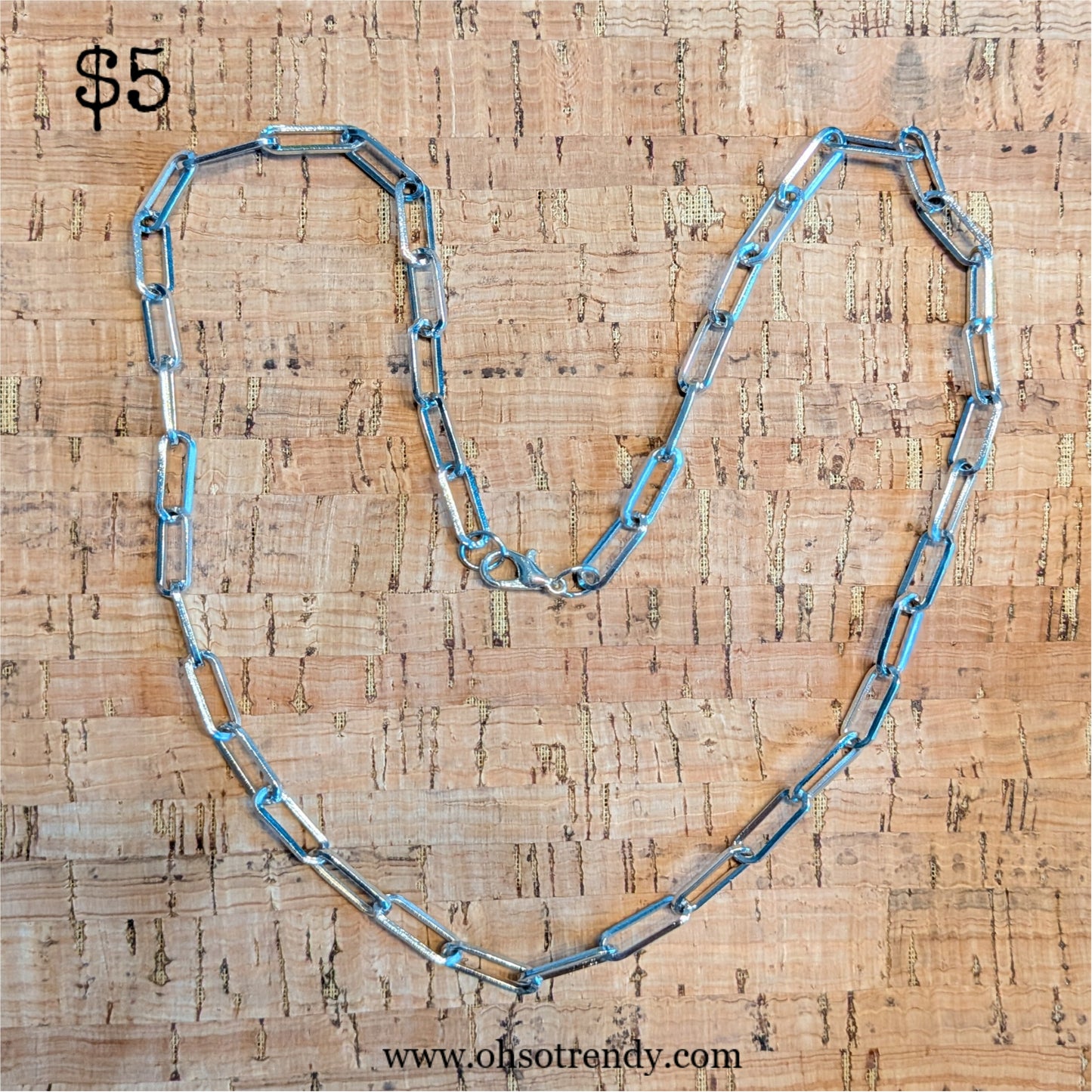PAPERCLIP NECKLACE