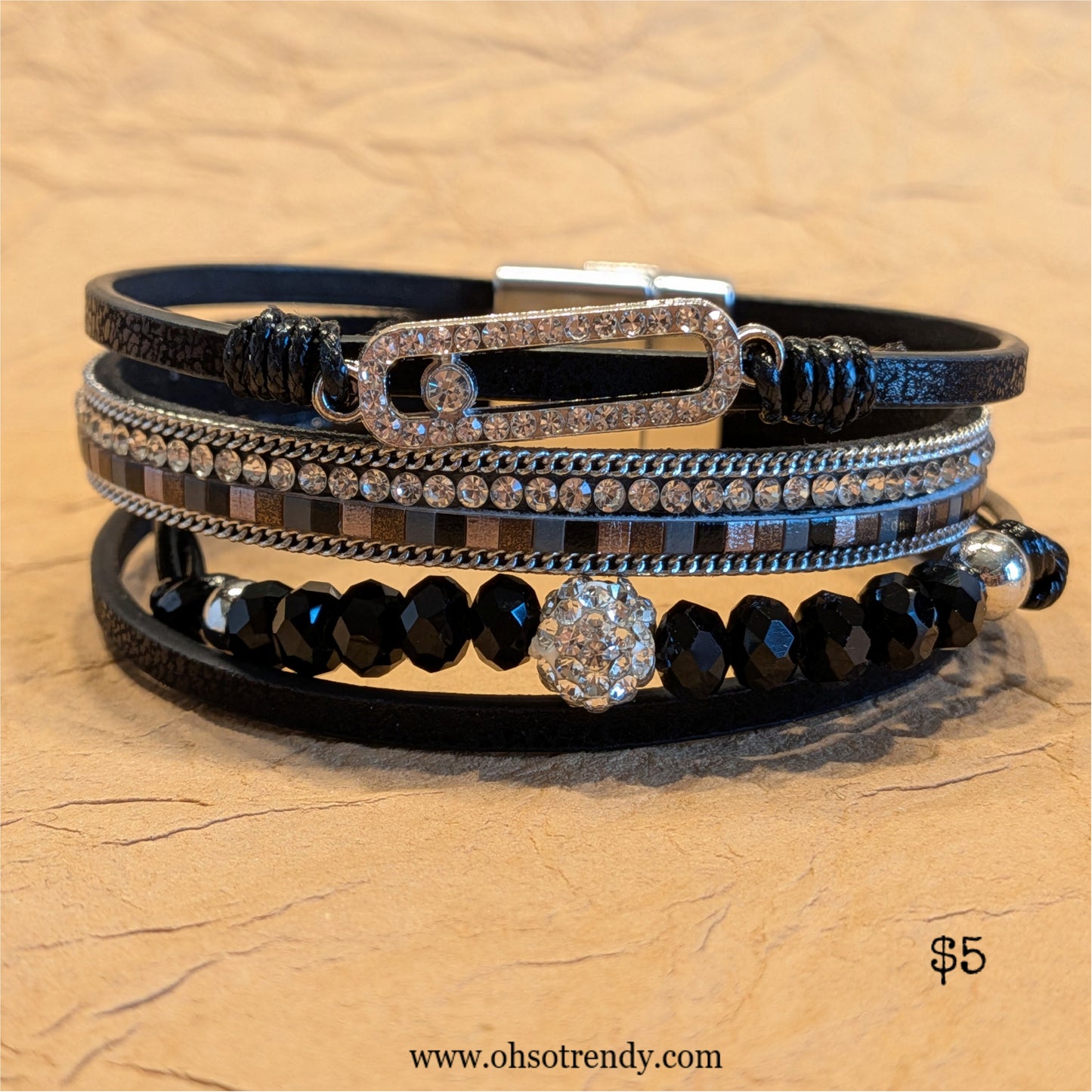 MAGNETIC CLOSURE BRACELET