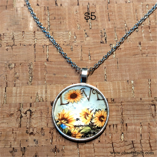 SUNFLOWER NECKLACE