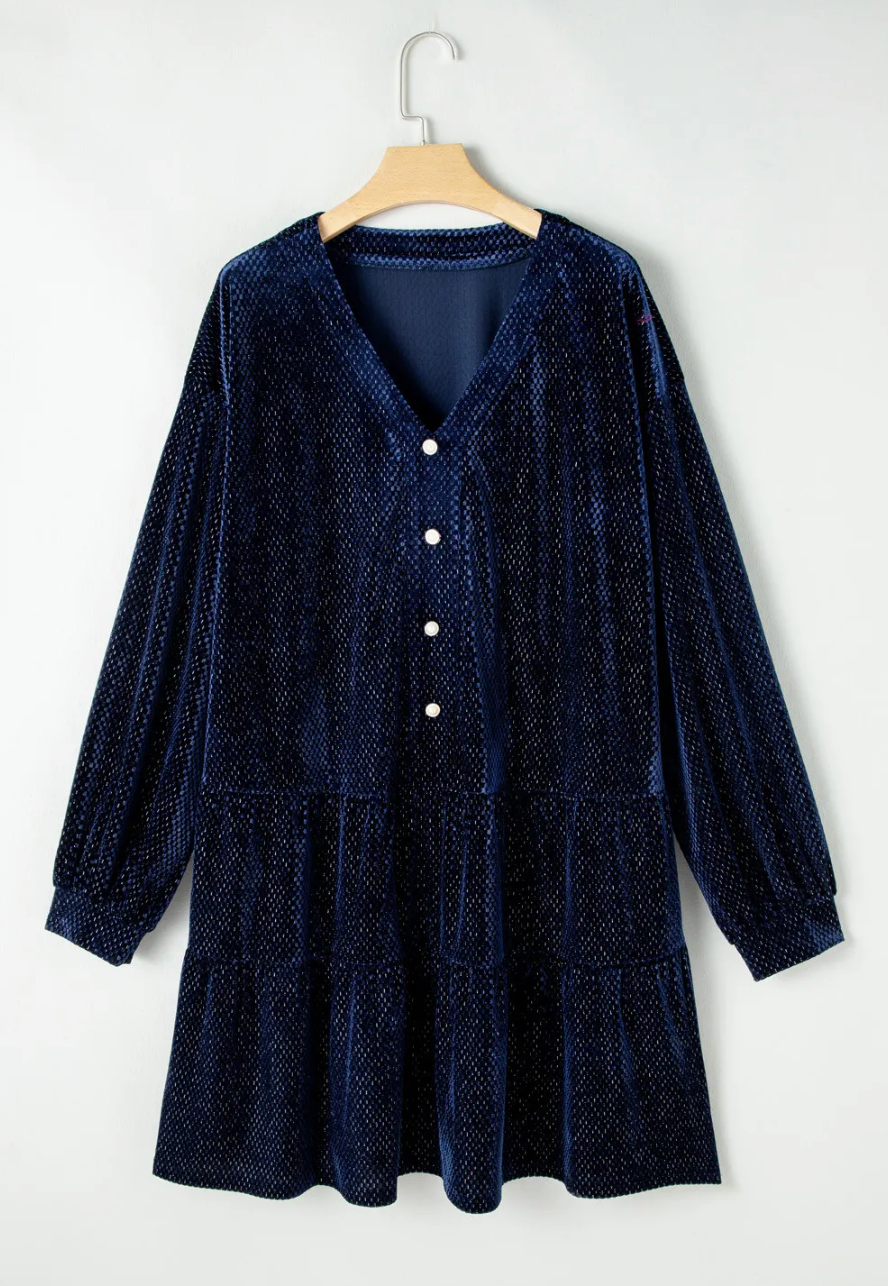 PLUS SIZE TEXTURED VELVET V NECK DRESS RTS
