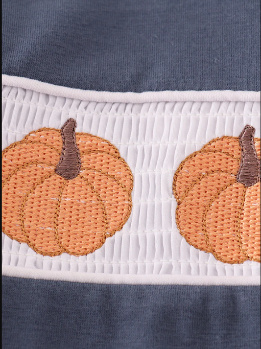 PUMPKIN EMBROIDERED TOP