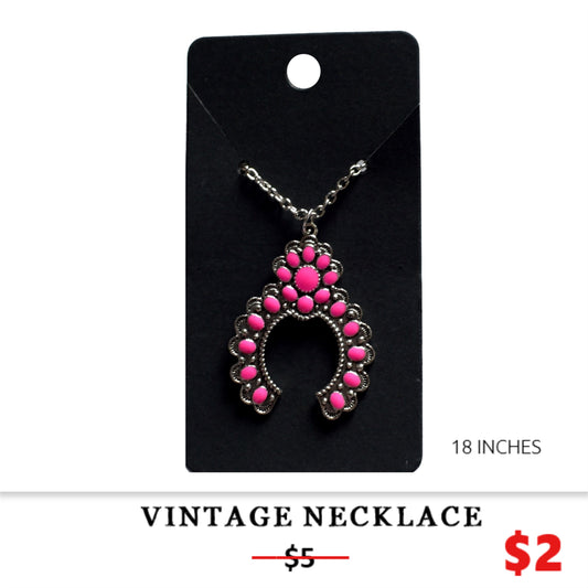 VINTAGE NECKLACE