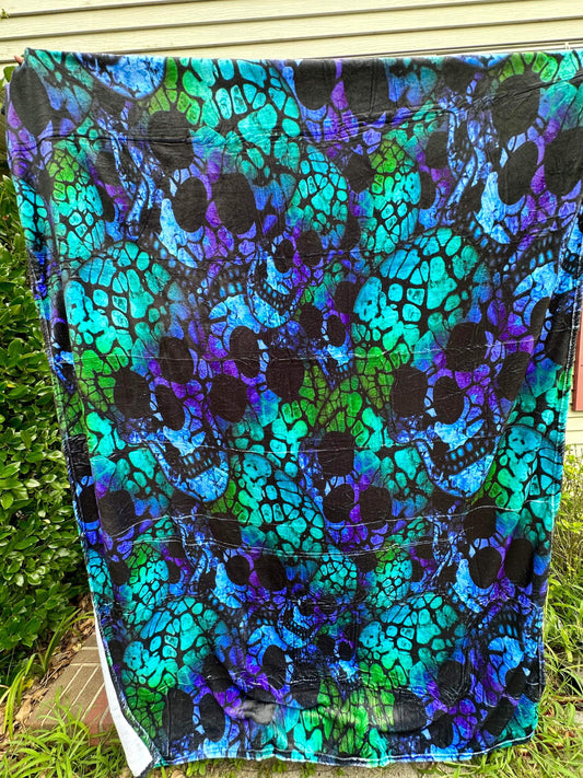 Blanket - Halloween - Blue Green Skulls - PREORDER