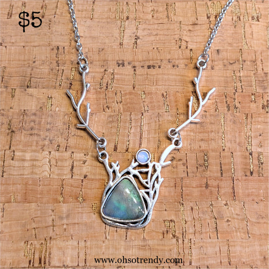 ANTLER NECKLACE